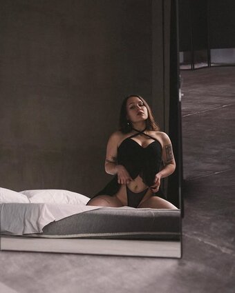 TinyDolores Nude Leaks OnlyFans Photo 2