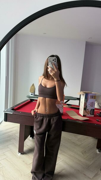 Tinyells / ellapetitee / ellapetiteee / shakendatinyell Nude Leaks OnlyFans Photo 7