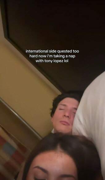 Tinyells / ellapetitee / ellapetiteee / shakendatinyell Nude Leaks OnlyFans Photo 16