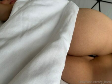 TinyKarolG / G_karol / Karol G / PrivateKarolG / YourSweetKarol / favicon.ico / https: / justcarolgg / realtinykarol Nude Leaks OnlyFans Photo 12