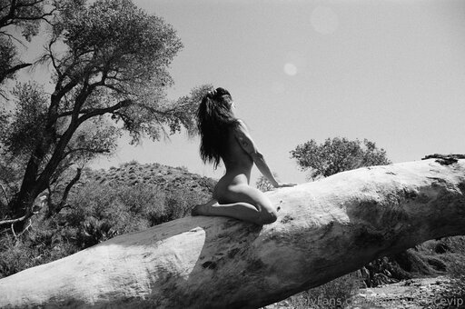 tinyprudencevip Nude Leaks Photo 6