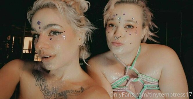 tinytemptress17 Nude Leaks Photo 8