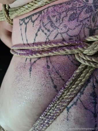 tinytemptress17 Nude Leaks Photo 9