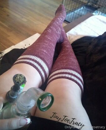 tinytoetracy Nude Leaks Photo 19