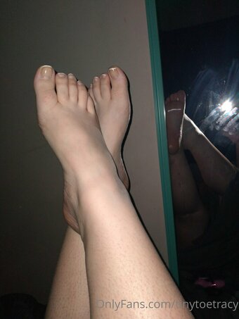 tinytoetracy Nude Leaks Photo 25