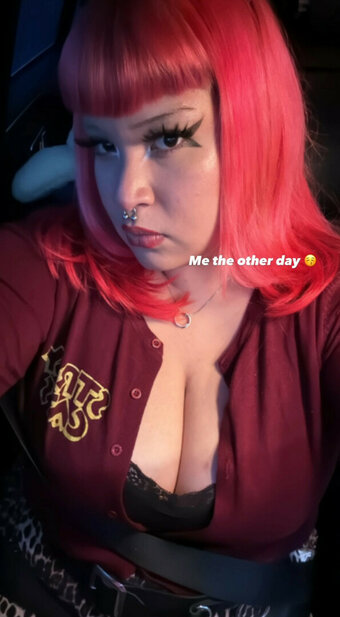 toeinurbutt / m0userat Nude Leaks Photo 11
