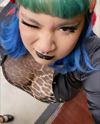 toeinurbutt / m0userat Nude Leaks Photo 14