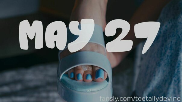 toetallydevine Nude Leaks Photo 20