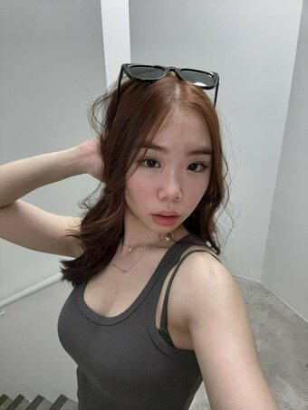 tr.ivia / triviago Nude Leaks Photo 10
