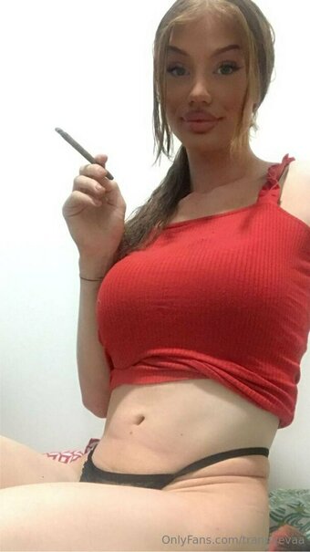 trannyevaa trannyevaa