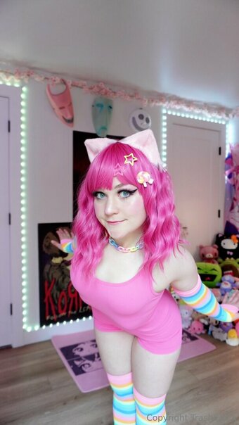 trashchick69 Nude Leaks Photo 14