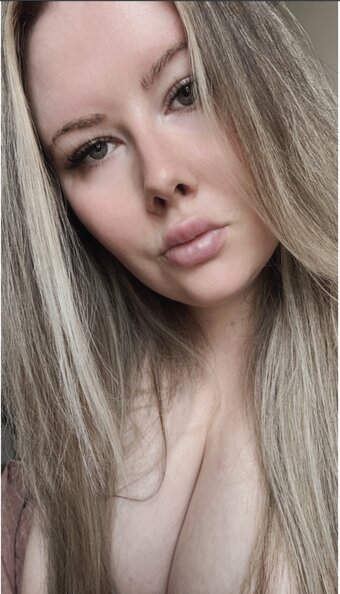 Traycee / shutuptraycee / trayceexo Nude Leaks Photo 10