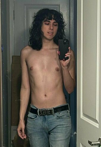 treytheexplainer / https: Nude Leaks Photo 7