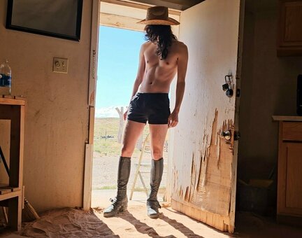treytheexplainer / https: Nude Leaks Photo 14