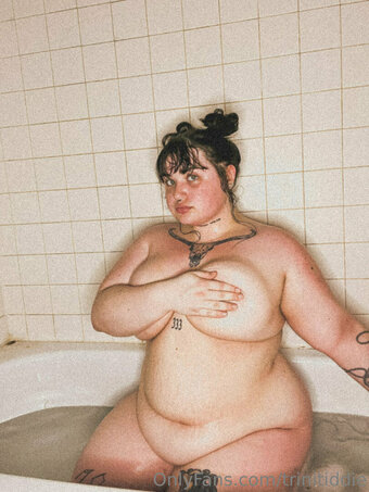 trinitiddie Nude Leaks Photo 11