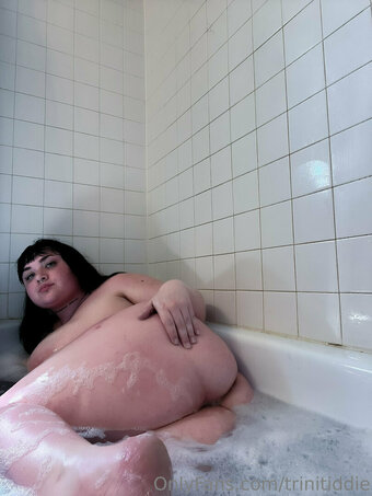 trinitiddie Nude Leaks Photo 26