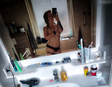 trisha_eulchen / _trisha_1405_ Nude Leaks OnlyFans Photo 2