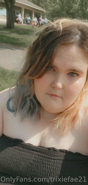 trixiefae21 Nude Leaks Photo 10