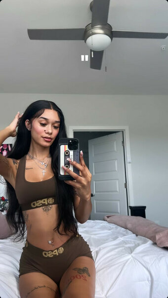 Tropicalkurls / morekurls Nude Leaks OnlyFans Photo 27