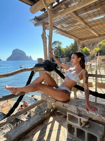 tropikalyy tropikalyy