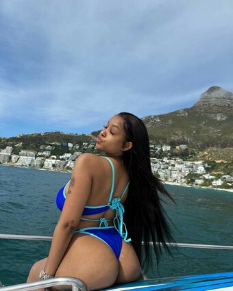 Tsholo Teebaby / Tee baby / tee_baby_official_ Nude Leaks Photo 4