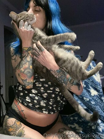 tsukivans Nude Leaks Photo 10