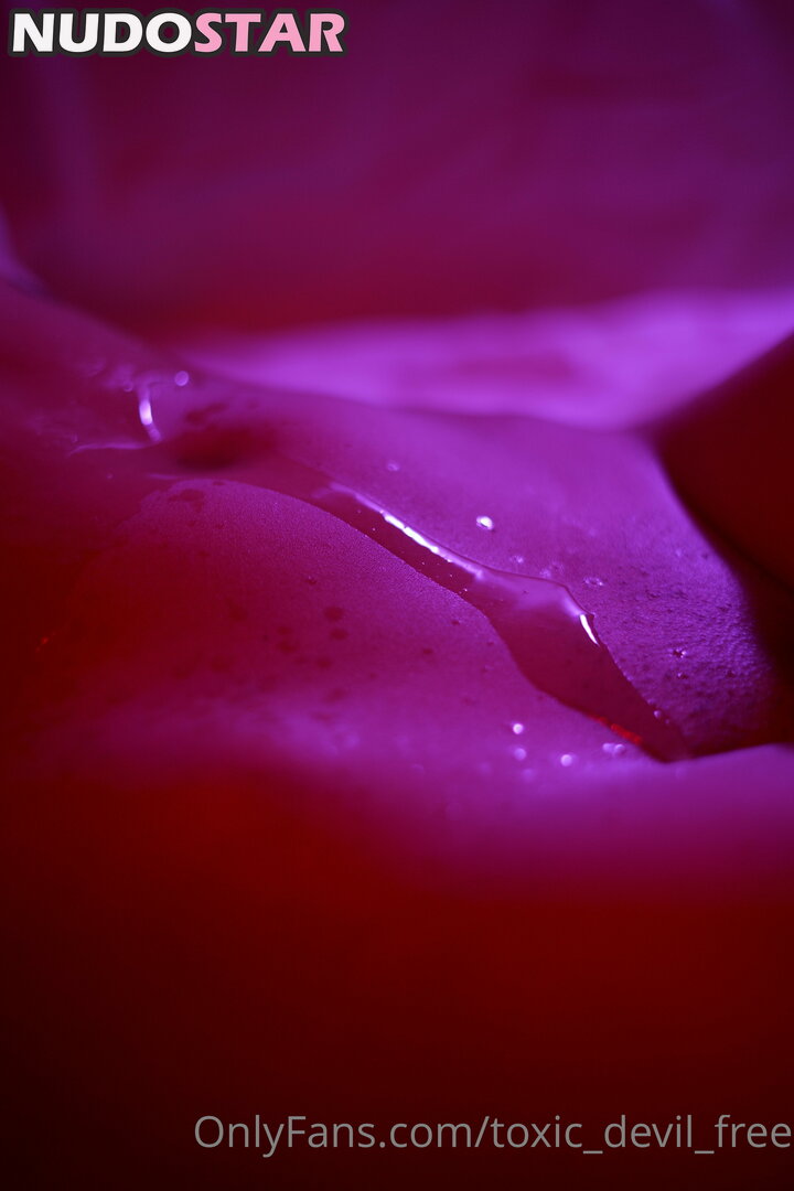 ttoxic_devil Nude  OnlyFans 20