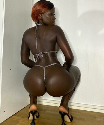 Tucha.sambu / Fatucha Sambu / fatucha____ / fatucha____ (IG / tuchas_realdoll (IG Nude Leaks OnlyFans Photo 1
