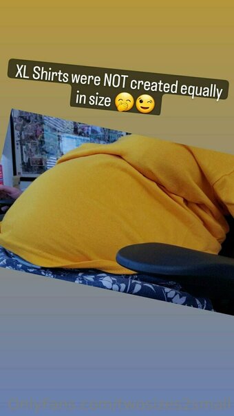 twosizes2small Nude Leaks Photo 11