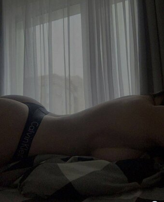 Uberchini Nude Leaks Photo 28