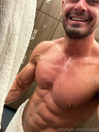 uberdad Nude Leaks Photo 17