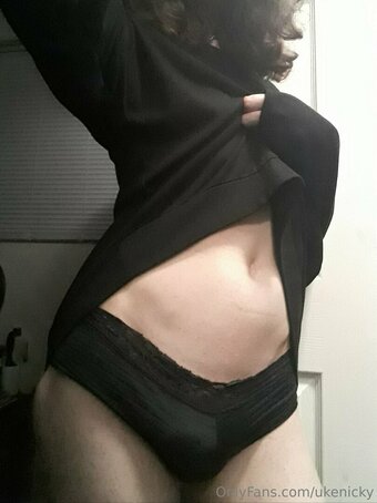 ukenicky Nude Leaks Photo 3