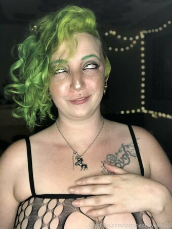 UnicornButtStuff / tattooedtraveler420 Nude Leaks OnlyFans Photo 21