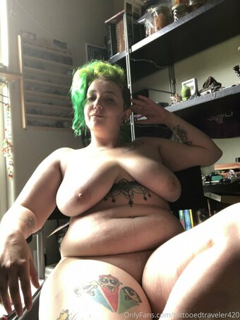 UnicornButtStuff / tattooedtraveler420 Nude Leaks OnlyFans Photo 27