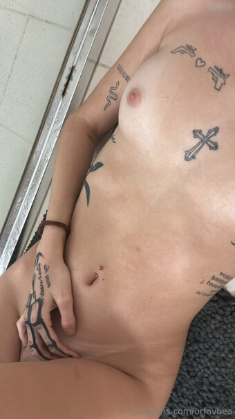 Urbea / https: / urbeaa_ Nude Leaks OnlyFans Photo 18