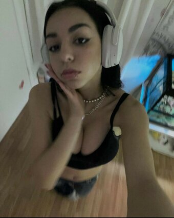 userwholovesnowfall / gojolover888 Nude Leaks Photo 4