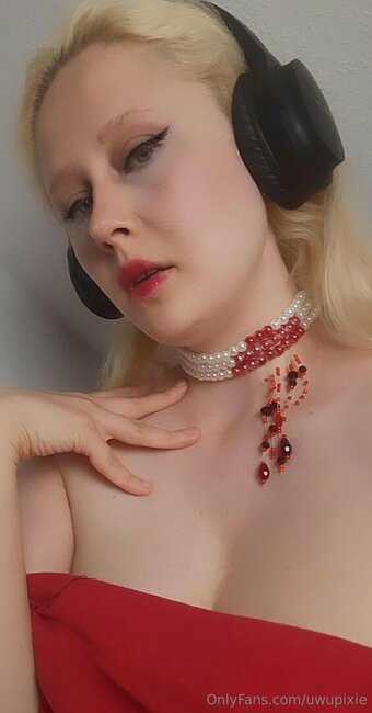 uwupixie Nude Leaks OnlyFans Photo 6