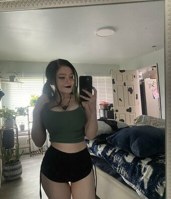 vadaiscool / amaya_aguayo22 / vadaathegreat Nude Leaks OnlyFans Photo 1