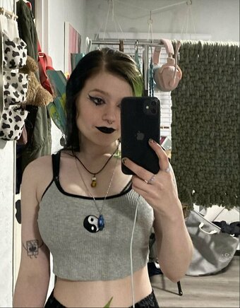 vadaiscool / amaya_aguayo22 / vadaathegreat Nude Leaks OnlyFans Photo 3