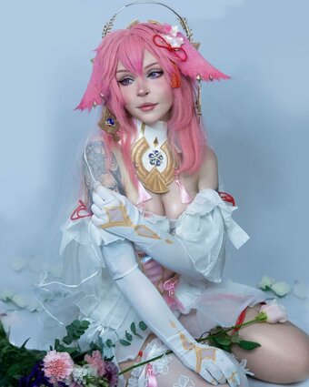 Vahnilly / Lilly Nude Leaks Photo 5