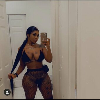 Valdezzz Nude Leaks Photo 3