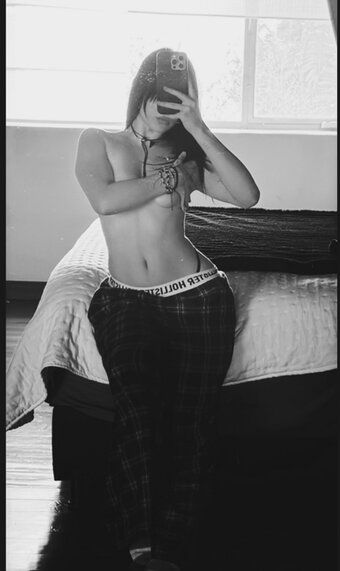 Vale_.esp2 / Cyberdoll / Vale Espinoza / favicon.ico / https: / itscyberdoll / itscyberdoll... / itscyberrdoll Nude Leaks OnlyFans Photo 2