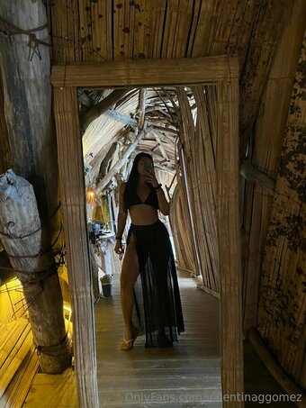 valentinaggomez Nude Leaks Photo 27