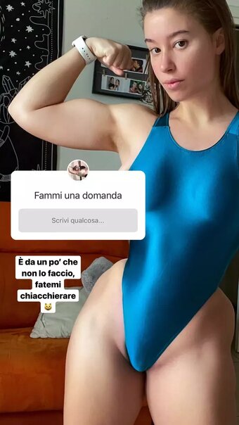 Valeriani Nude Leaks Photo 7