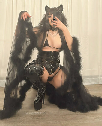 Vampiregf / VAMPlREGF / _vampiregf Nude Leaks OnlyFans Photo 28