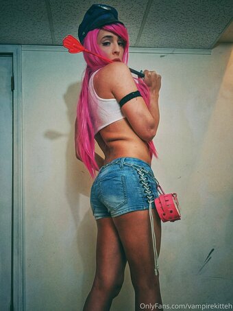 vampirekitteh / Athena Walsh / DaVampireKitteh Nude Leaks OnlyFans Photo 16
