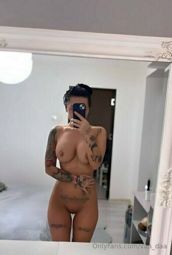 van_daa Nude Leaks Photo 10