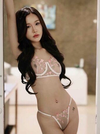 vandaa / itsvandaa / itsvandaaa_ Nude Leaks Photo 10