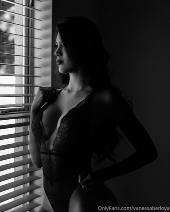 Vanessabed / vanessabedoya Nude Leaks OnlyFans Photo 7