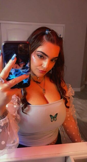 vanlenciacf / https: / vanessaborusse Nude Leaks Photo 4